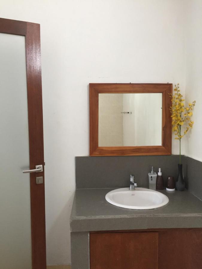 Catu Guest House Canggu Exterior foto